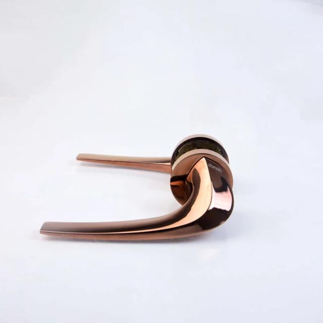 Dorset Hamilton Gold Lever Handle on Rose Plate | 60mm | Sleek Velvet Touch